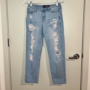 Hollister High Rise Mom Jean